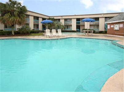 Travelodge By Wyndham New Orleans Harvey Hotel Facilidades foto